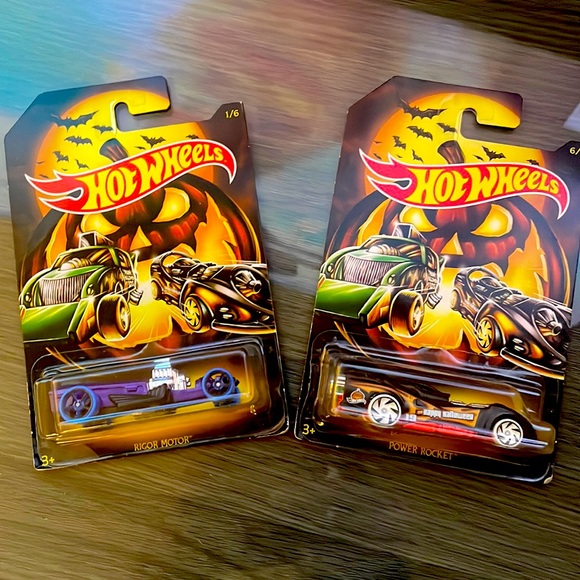 Halloween Character Cars - Picture 2 of 10